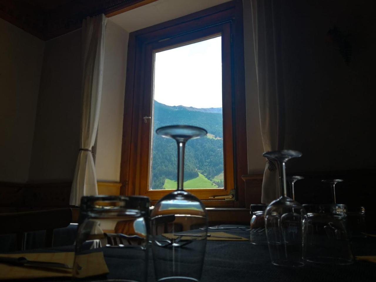 马莱斯韦诺斯塔 Gasthaus Weisskugel酒店 外观 照片